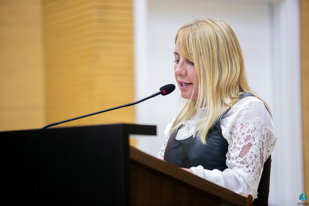 Ieda Chaves anuncia vagas gratuitas para curso de inteligência financeira em Porto Velho