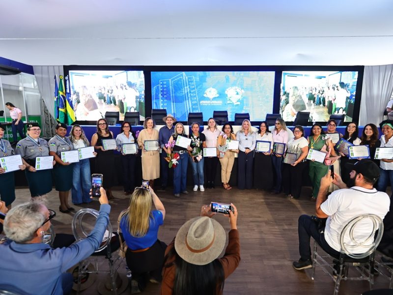 Ieda Chaves reconhece a força e liderança das mulheres durante sessão solene em Ji-Paraná