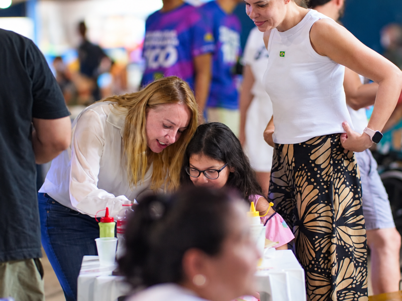 Ieda Chaves percorre bairros de Porto Velho e dá início à última semana de campanha eleitoral